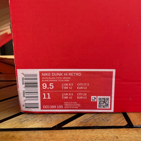 Nike Dunk High Panda Shoes Size 9.5 Men’s - Picture 6 of 11